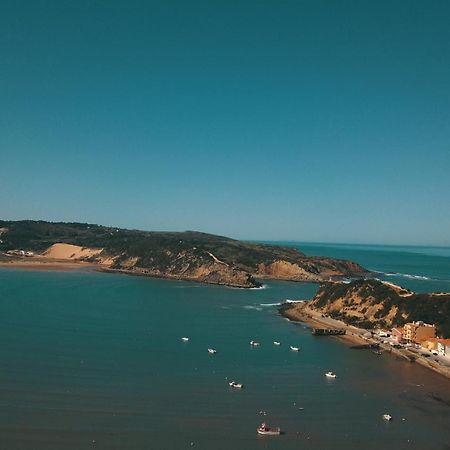 Albergaria Sao Pedro São Martinho do Porto Esterno foto