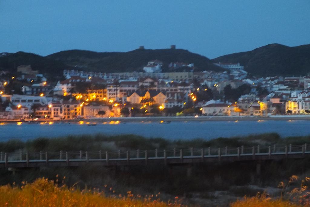 Albergaria Sao Pedro São Martinho do Porto Esterno foto